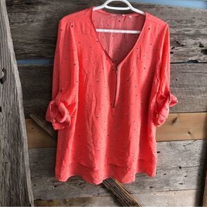 Reitmans Plus Size XXL Petite Coral Arrow Print Zipper Neck Blouse